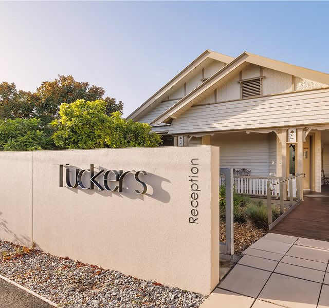 Tuckers funeral home